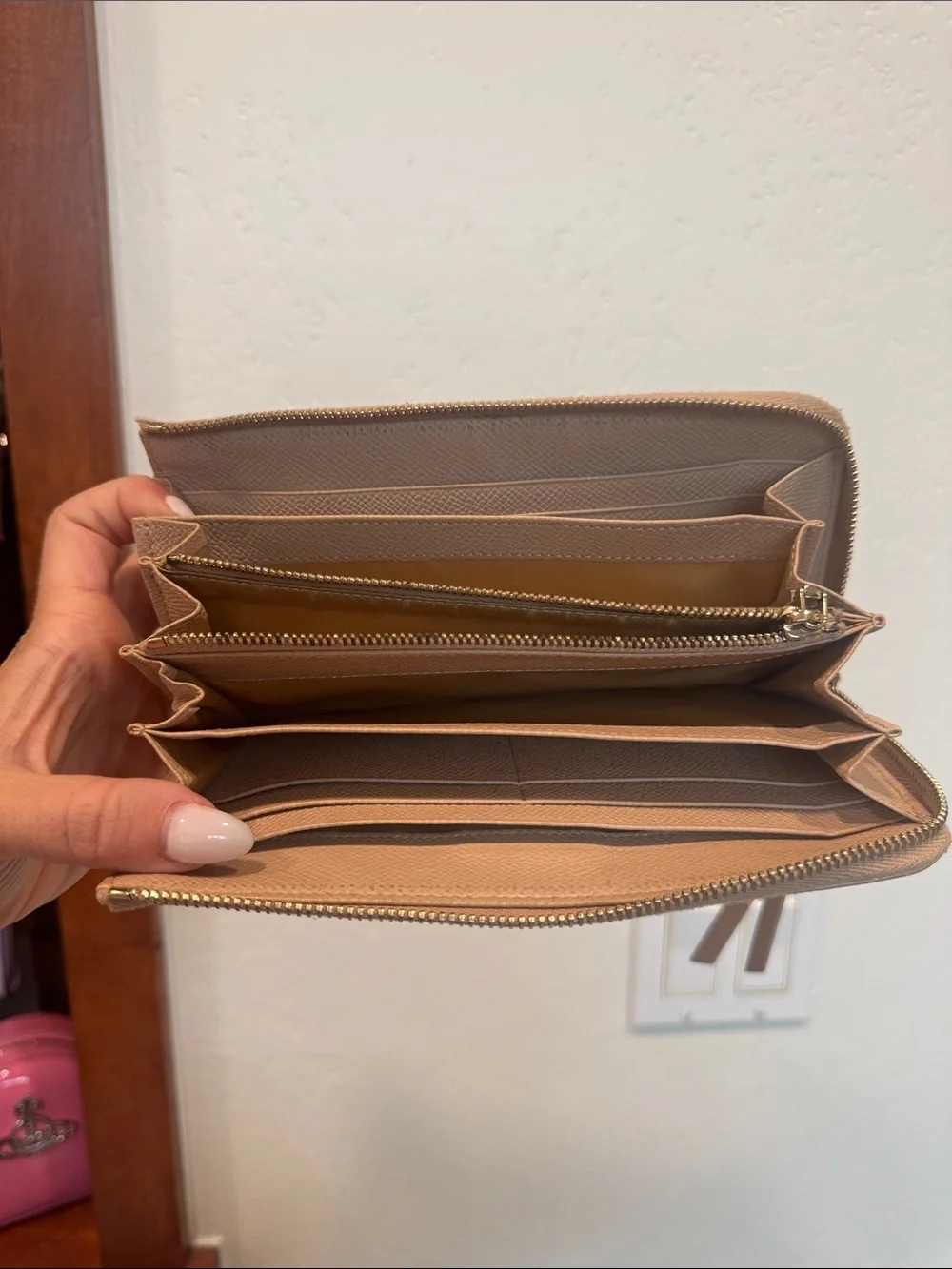 TOD'S Blush Beige Zip Wallet with Tassel Pull